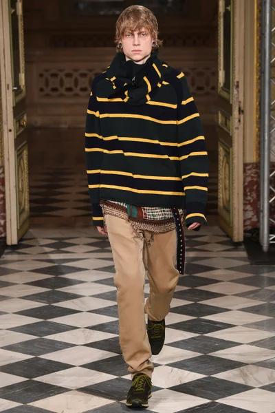 Look 22
